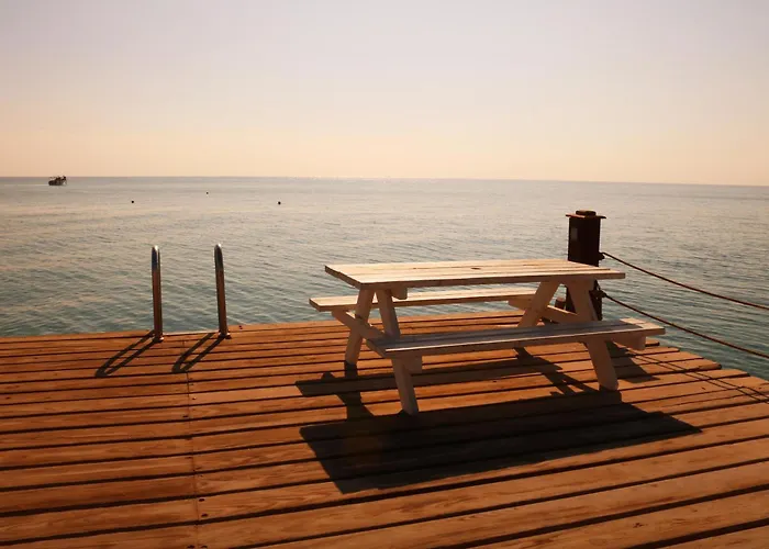 Apartment Beachfront 4 Bedrooms L Paradise Sea View Garden