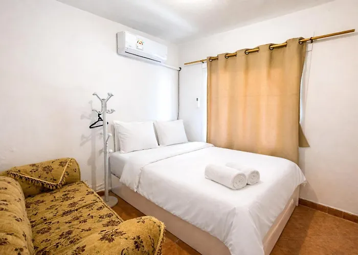 Beachfront 4 Bedrooms L Paradise Sea View Garden Apartment Ain Sukhna
