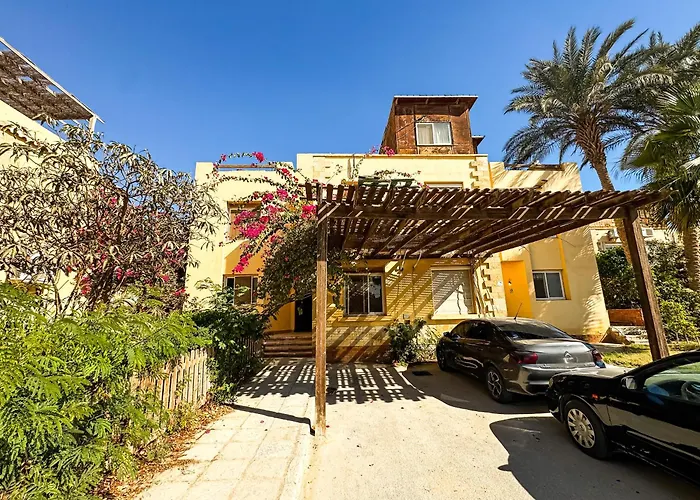 Apartment Beachfront 4 Bedrooms L Paradise Sea View Garden *